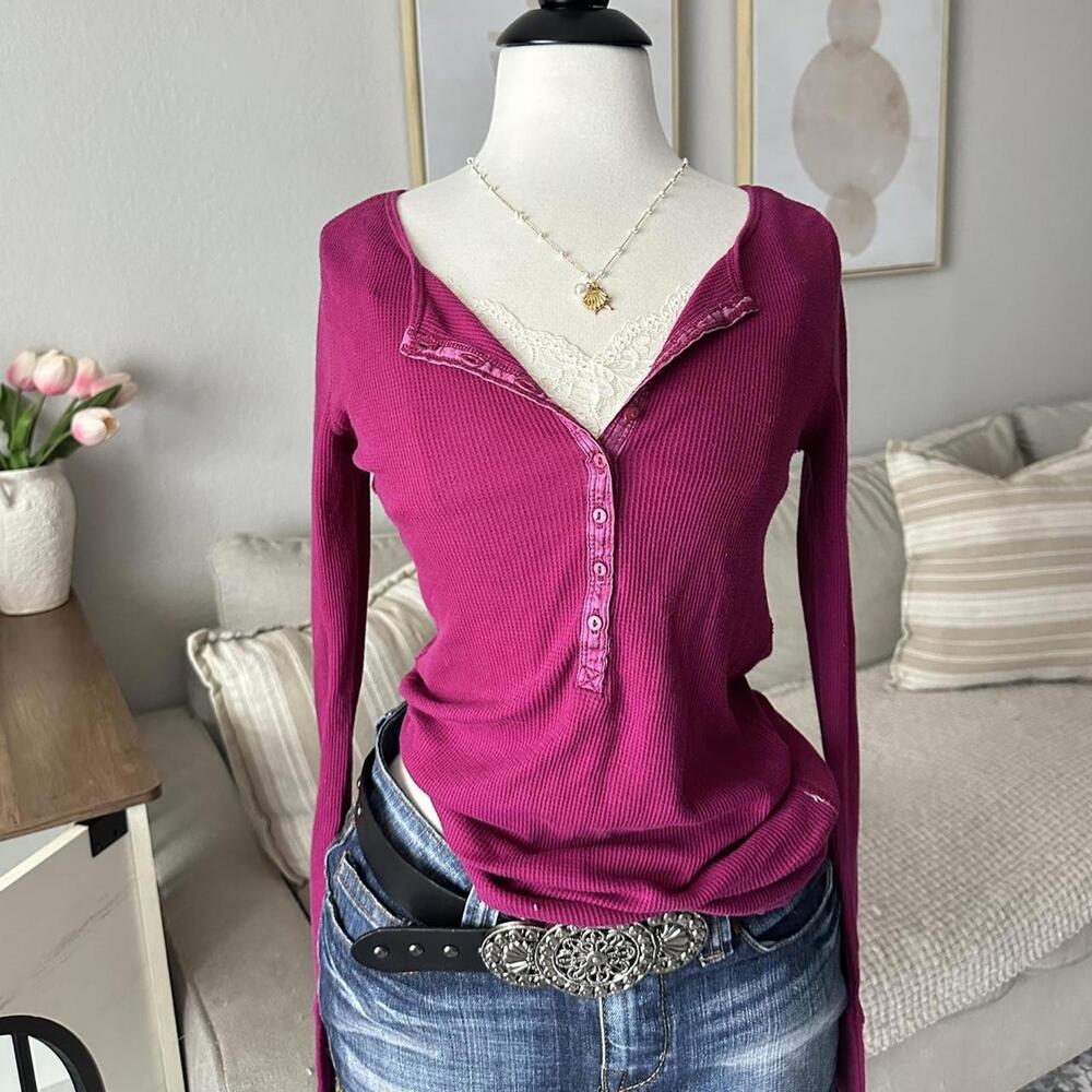 American Eagle Raspberry Henley - image 1